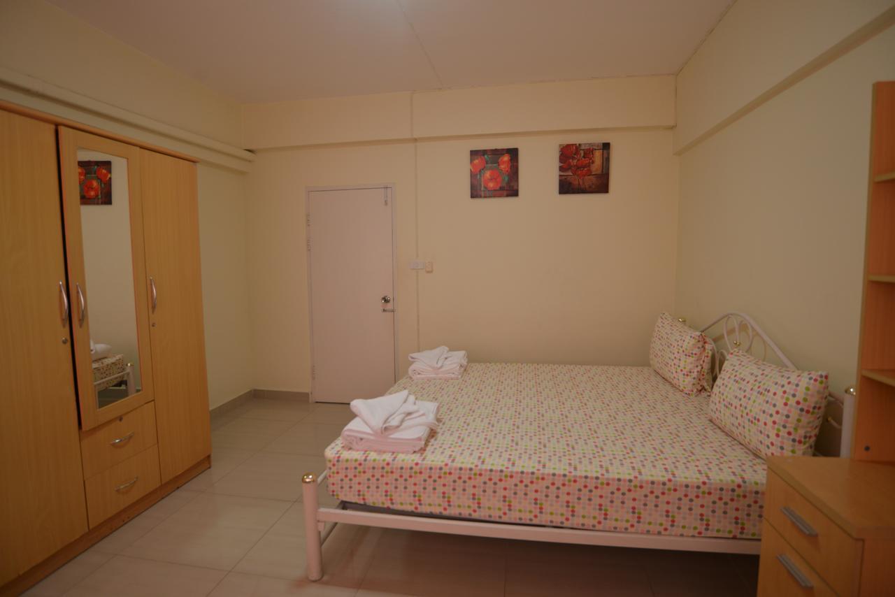 Cozy Loft Hostel Pattaya Exterior photo